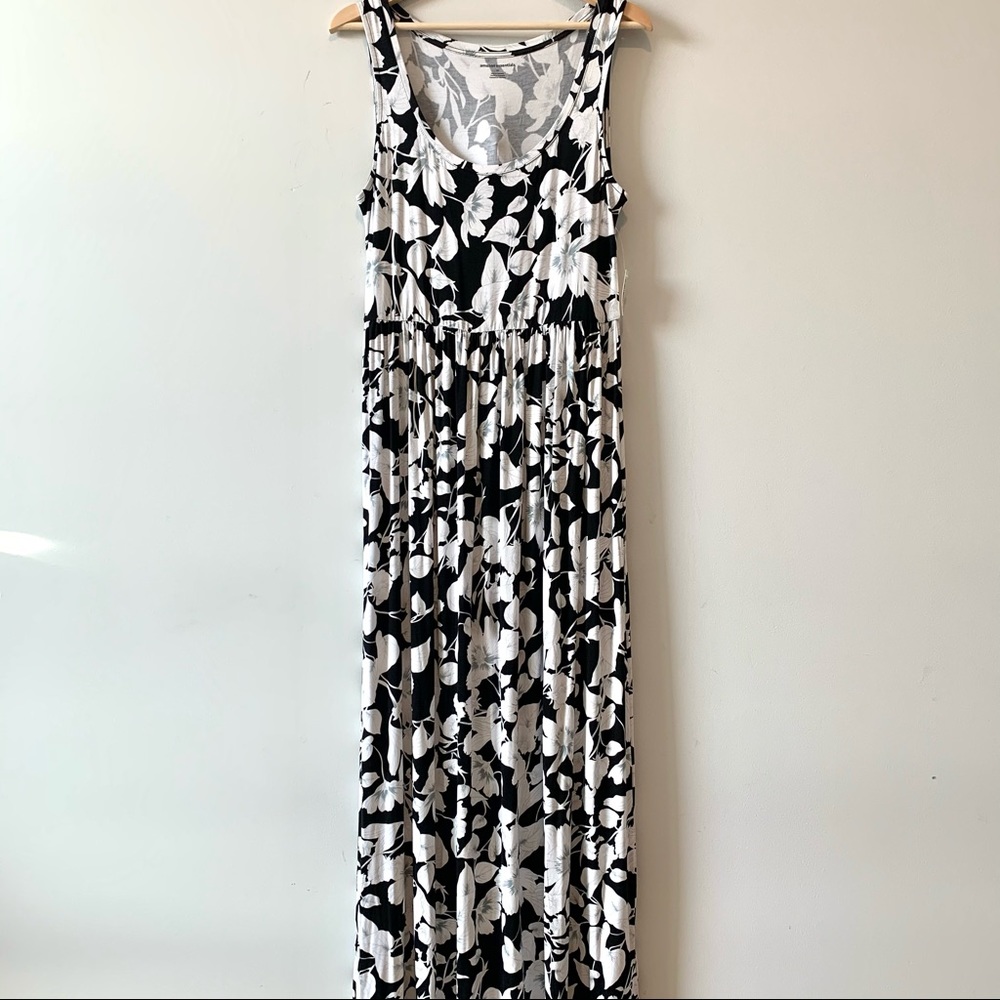 Amazon Maxi Floral Sleeveless Comfy Dress Size M